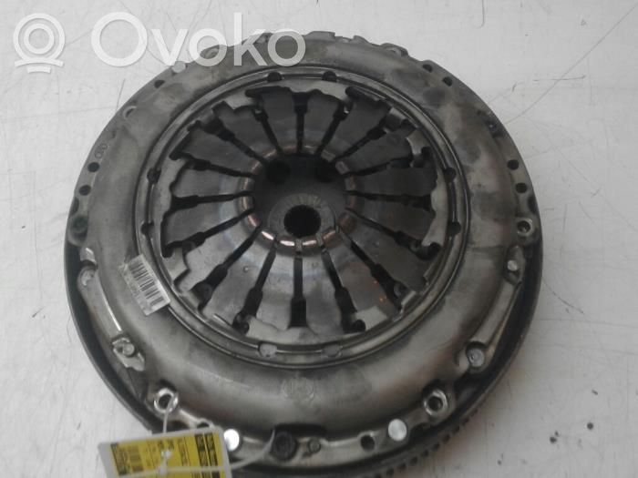 Opel Meriva B Vauhtipyörä 