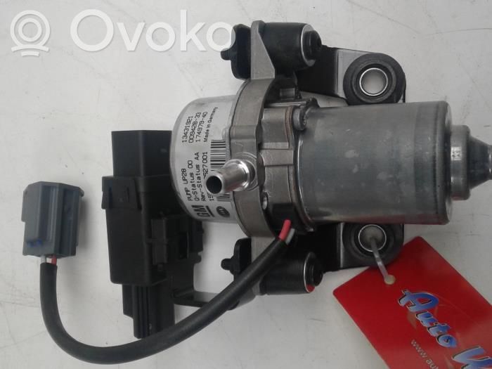 Secondary air pump   13431921