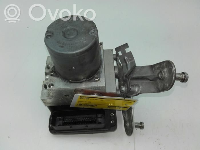 Mercedes-Benz E W211 ABS Pump 