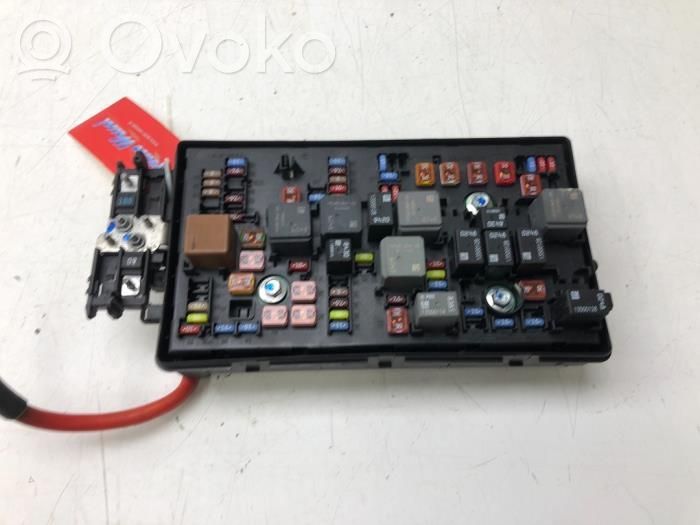 Módulo de fusible   13255300