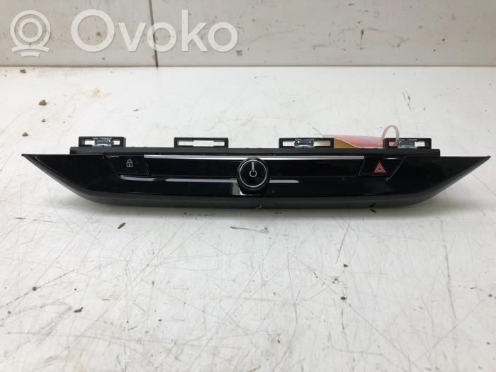 Hazard light switch   98348208