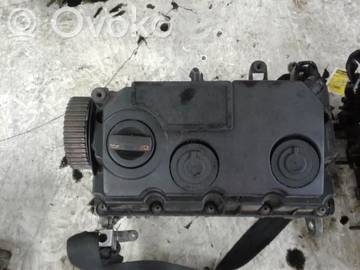 Culata del motor   038103267EX