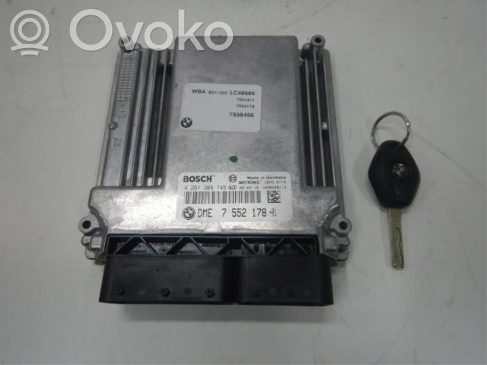 Unidad de control/módulo del motor   0261208745
