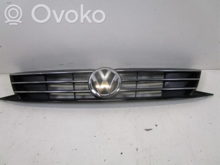 Volkswagen Jetta I Etusäleikkö 