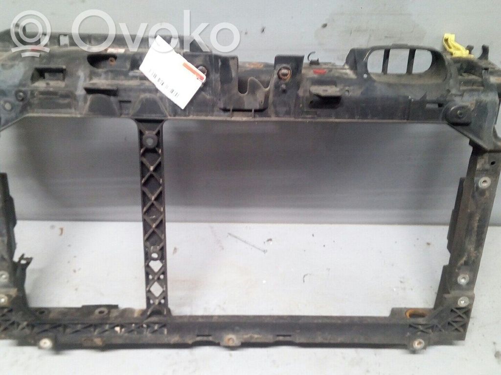 Ford Fiesta Radiatoru panelis 