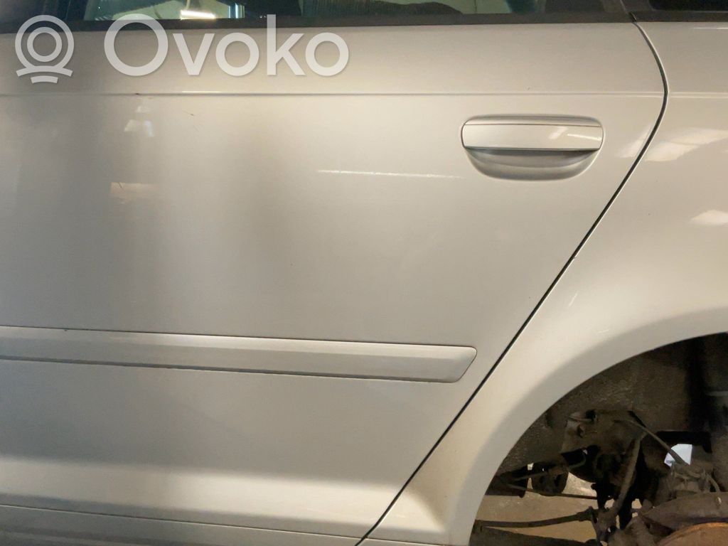 Audi A3 S3 A3 Sportback 8P Priekinio lango pakelėjo varikliukas 