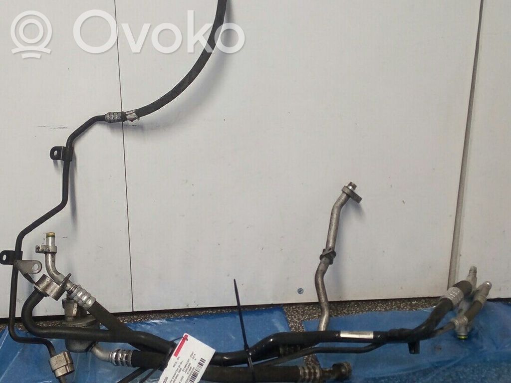 Ilmastointilaitteen putki (A/C)   2E0820721J,2E0820721B,2E0820721BT,2E0820721J