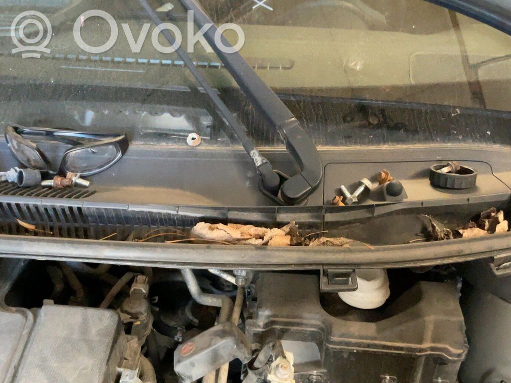 Peugeot 108 Wischergestänge vorne 