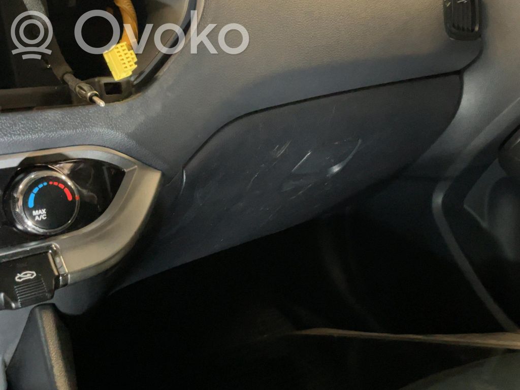 KIA Rio Stalčiukas 