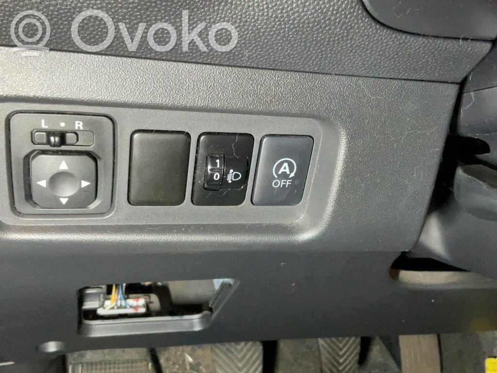 Mitsubishi Space Star Przycisk zapłonu Start / Stop 