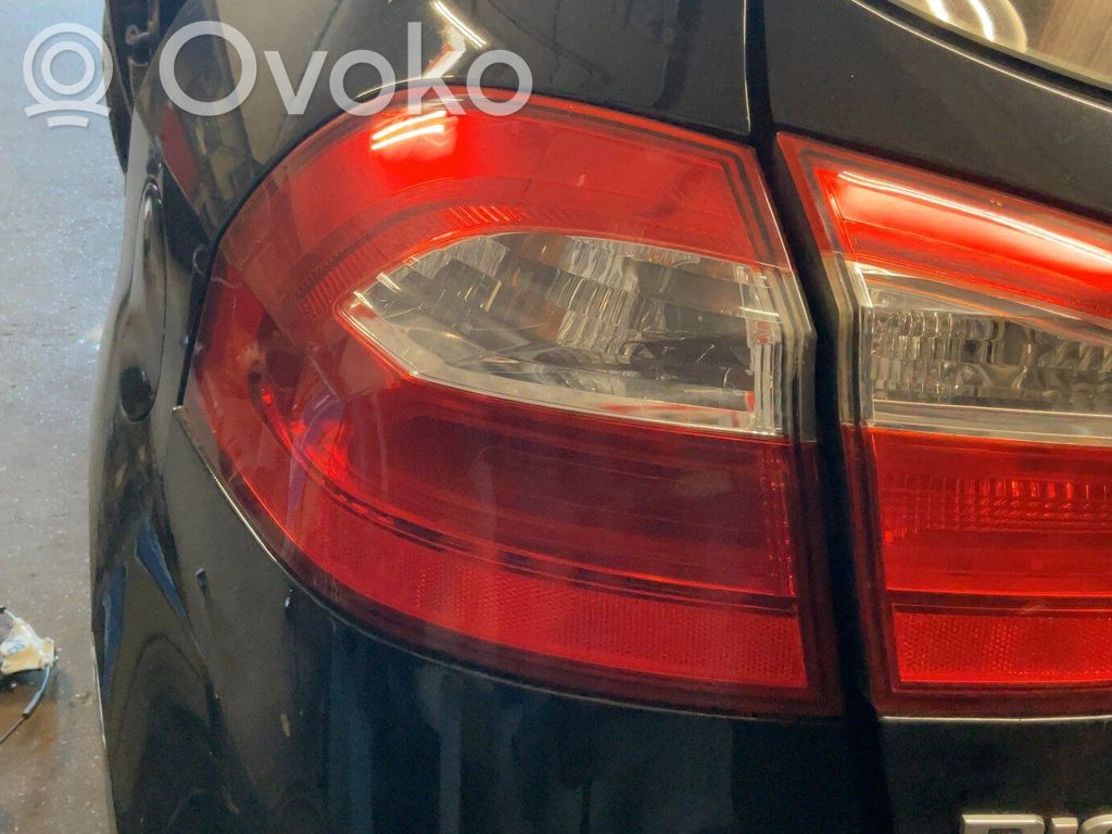 KIA Rio Spuldzīte 