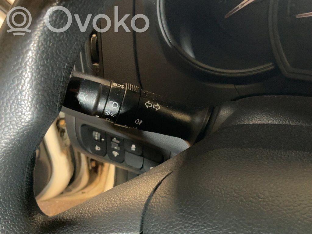KIA Rio Monikäyttöinen ohjauskytkin/nuppi 
