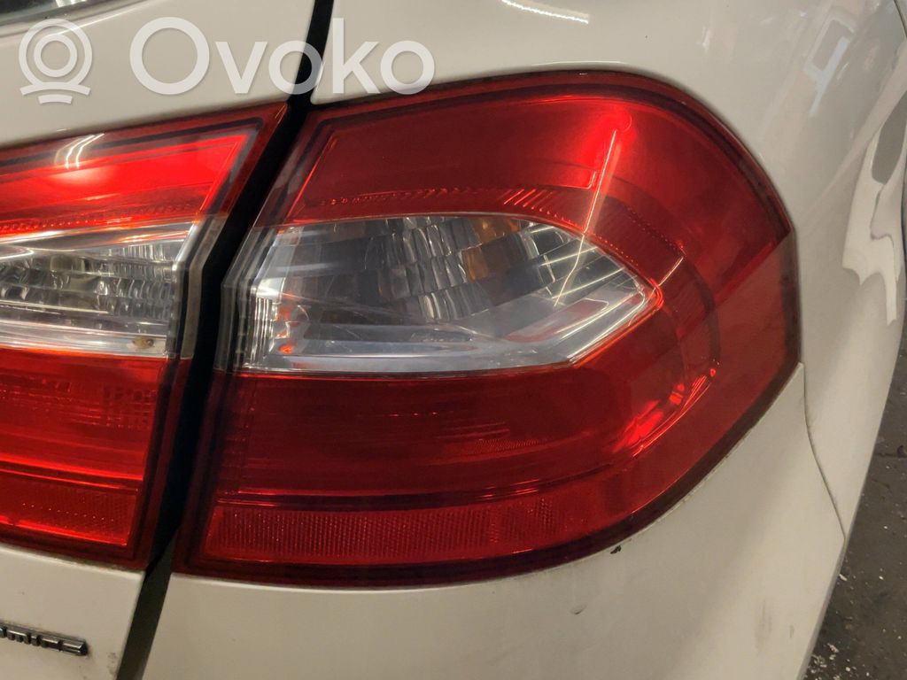 KIA Rio Spuldzīte 