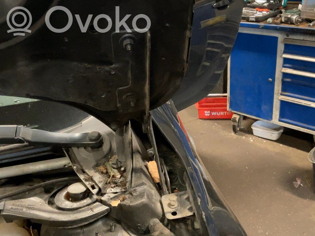 Opel Astra J Balamale capotă 