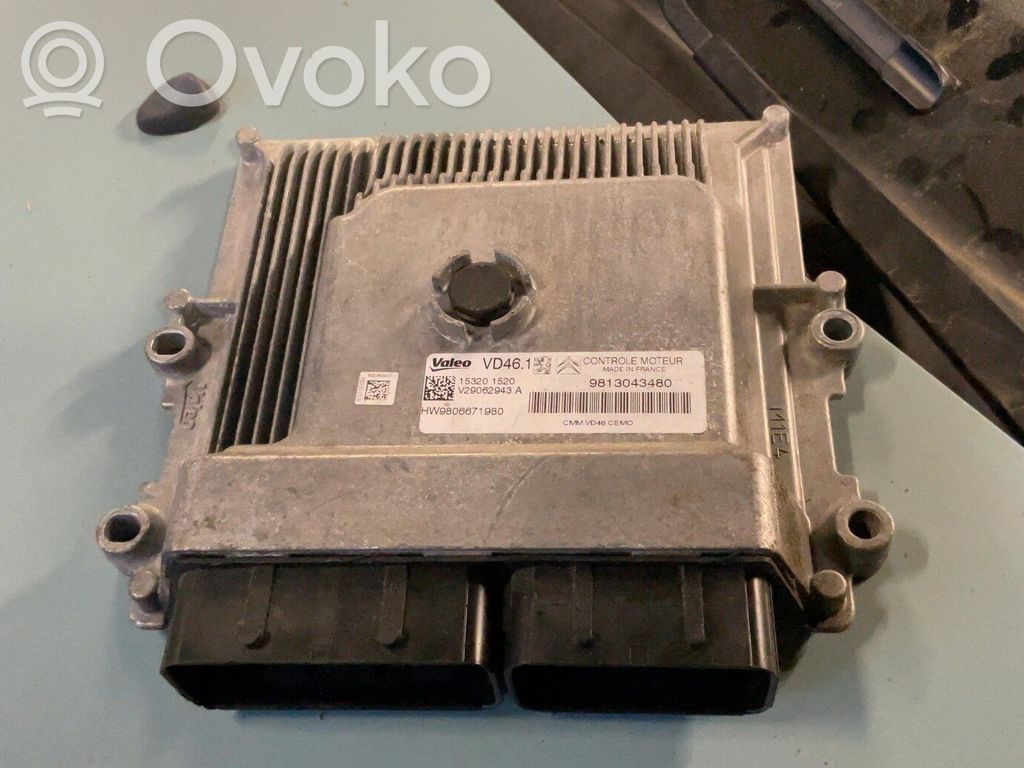 Citroen C3 Picasso Engine control unit/module 