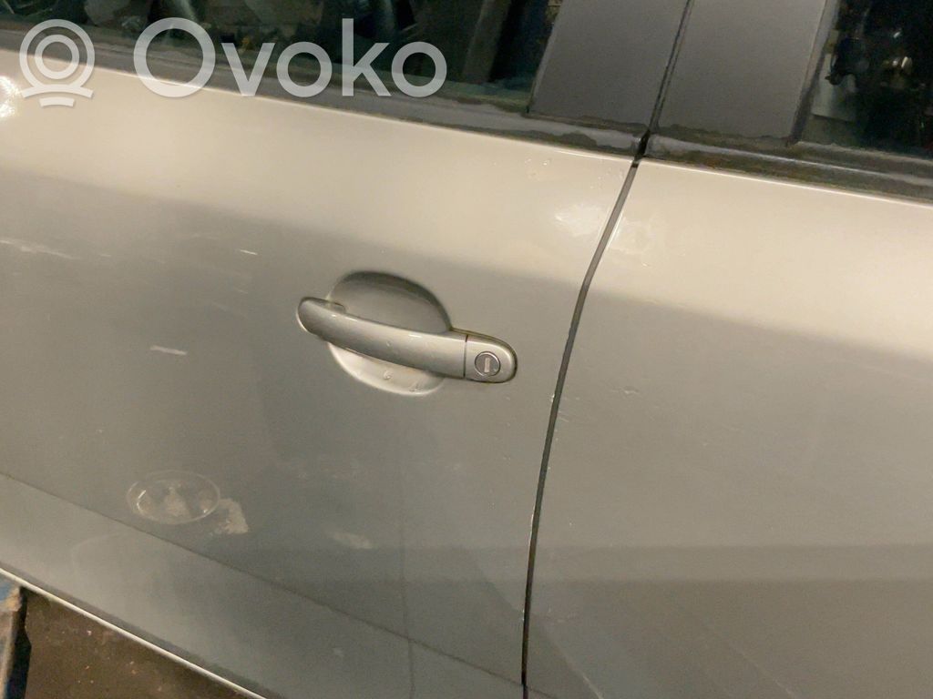Skoda Fabia Mk2 (5J) Rankena atidarymo išorinė 