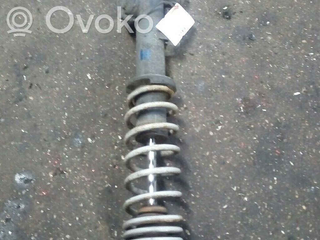 BMW 5 F10 F11 Ansamblu amortizor cu arc spate 