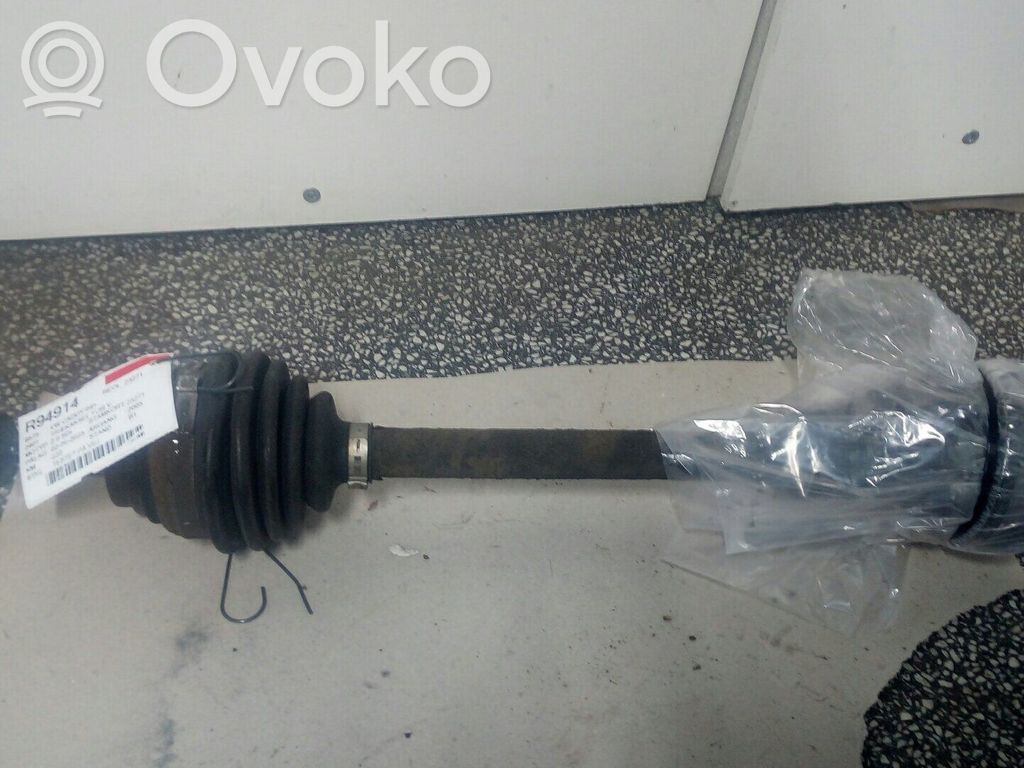 Volkswagen Caddy Półoś przednia 