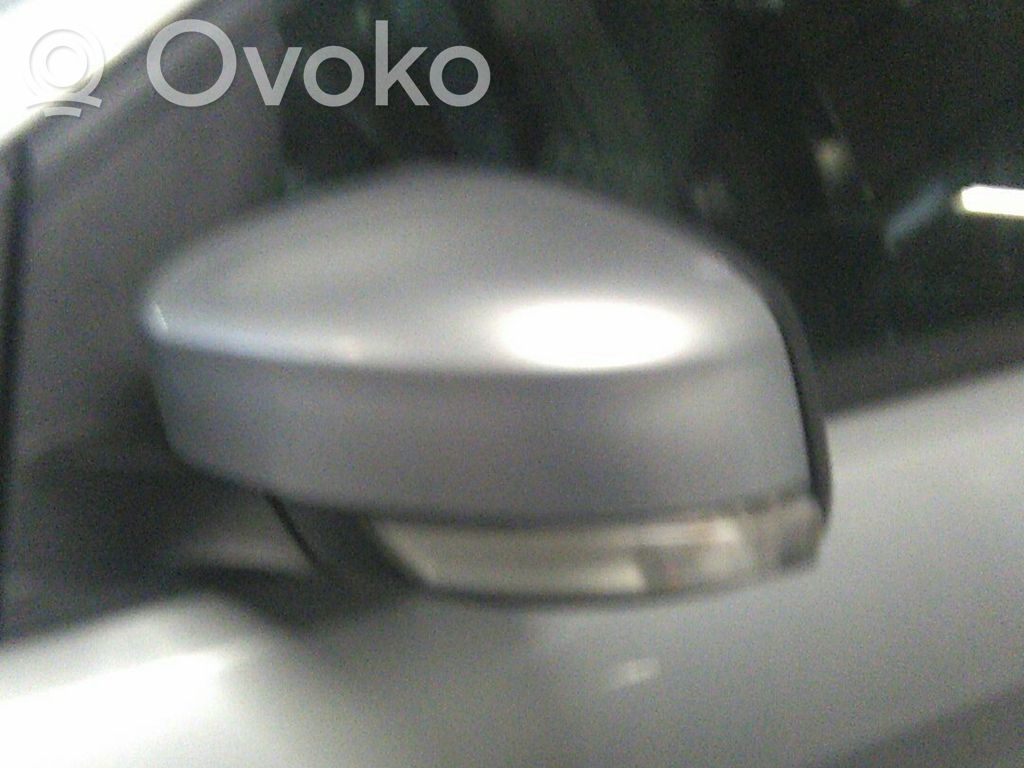 Front door electric wing mirror