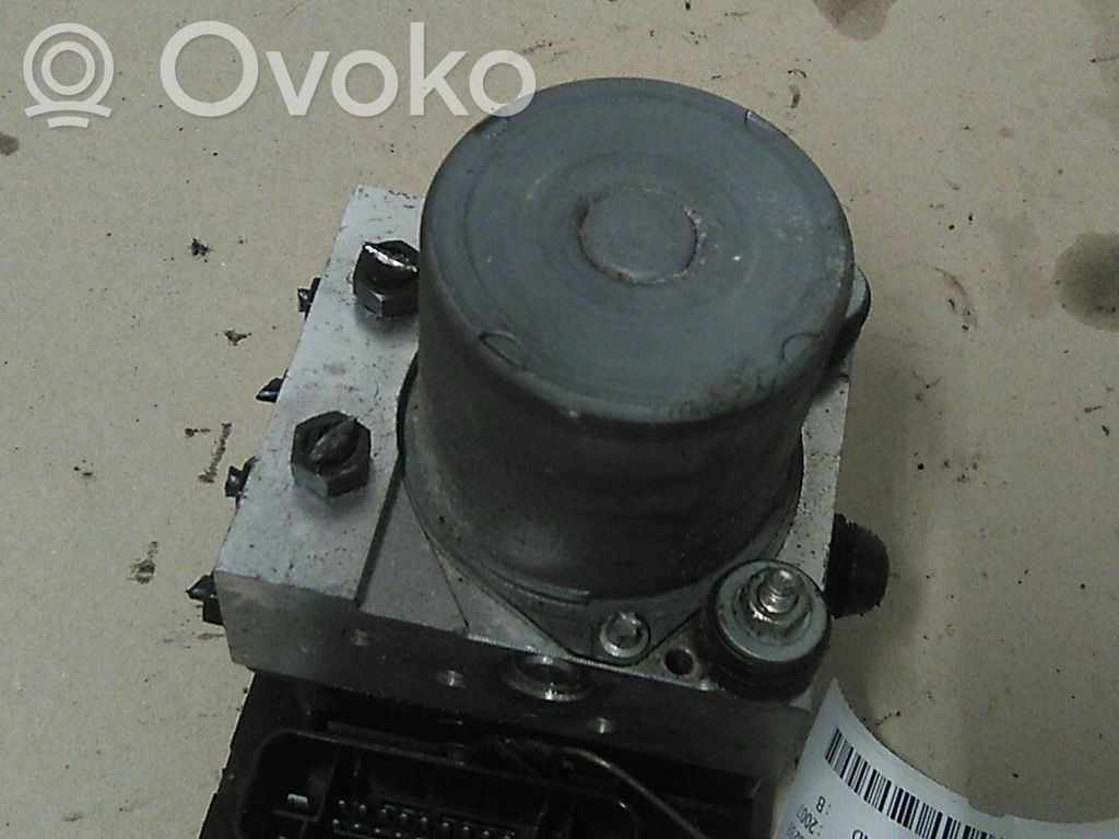 Audi A4 S4 B7 8E 8H ABS bloks 