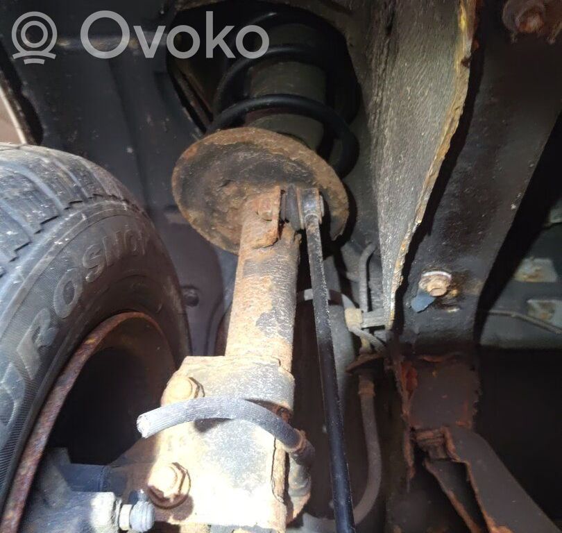 Toyota Yaris Ammortizzatore anteriore con molla elicoidale 