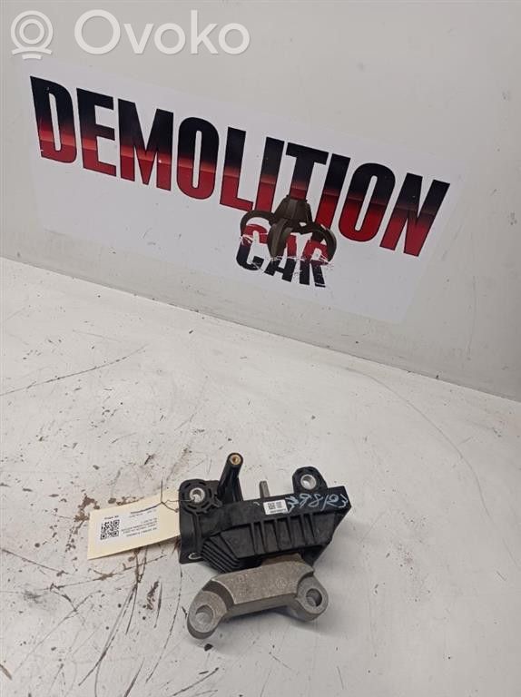 Lancia Ypsilon Engine mounting bracket 