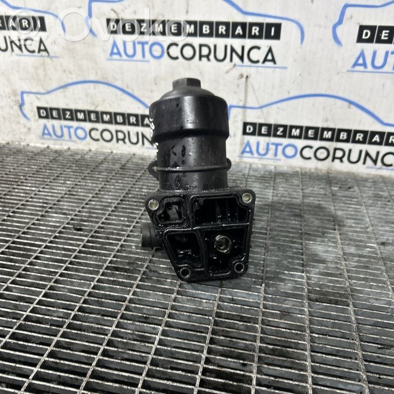 Audi Q5 SQ5 8R Mocowanie / uchwyt filtra oleju 