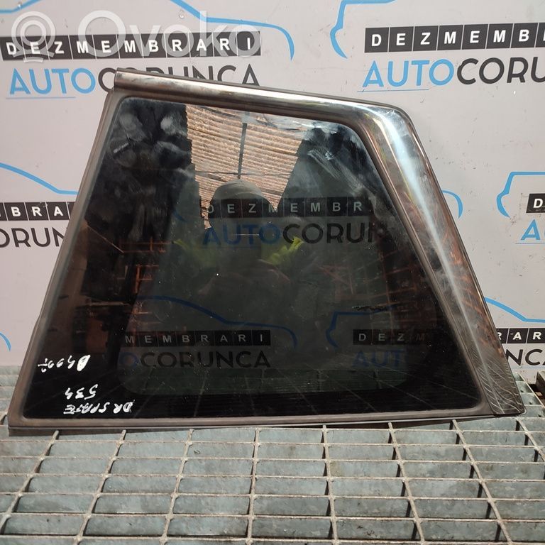 Peugeot 4007 Side middle window/glass 