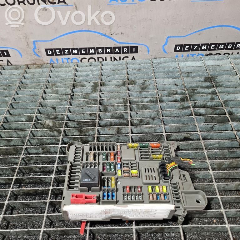 Fuse box set