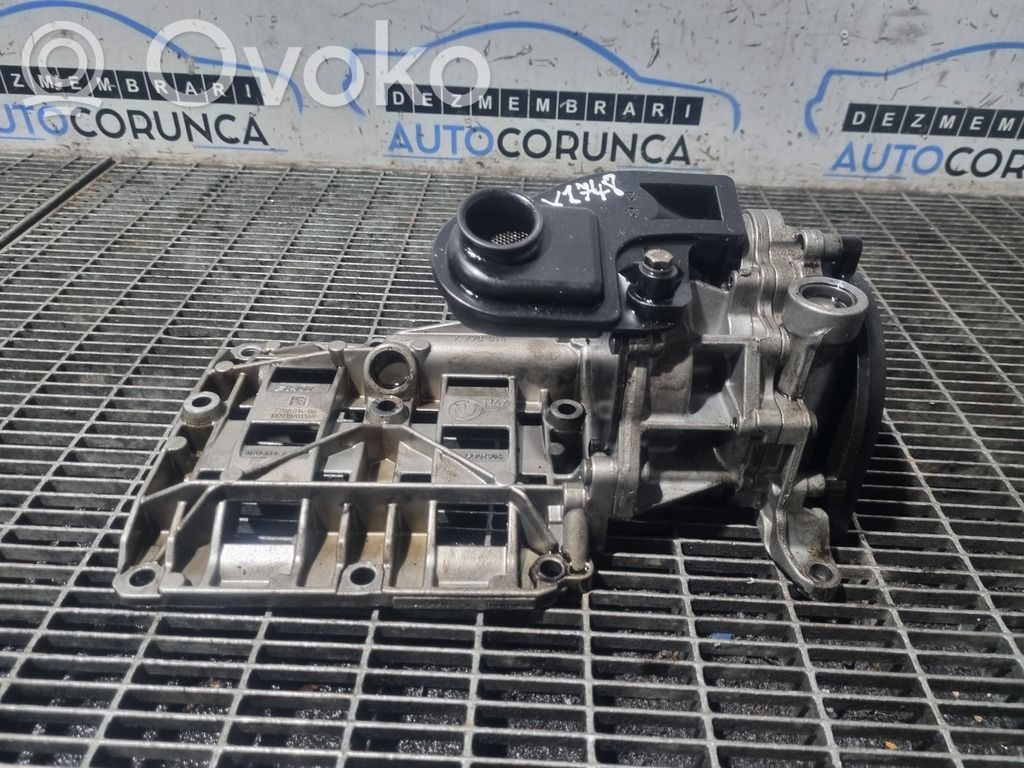 BMW X1 E84 Oil pump 