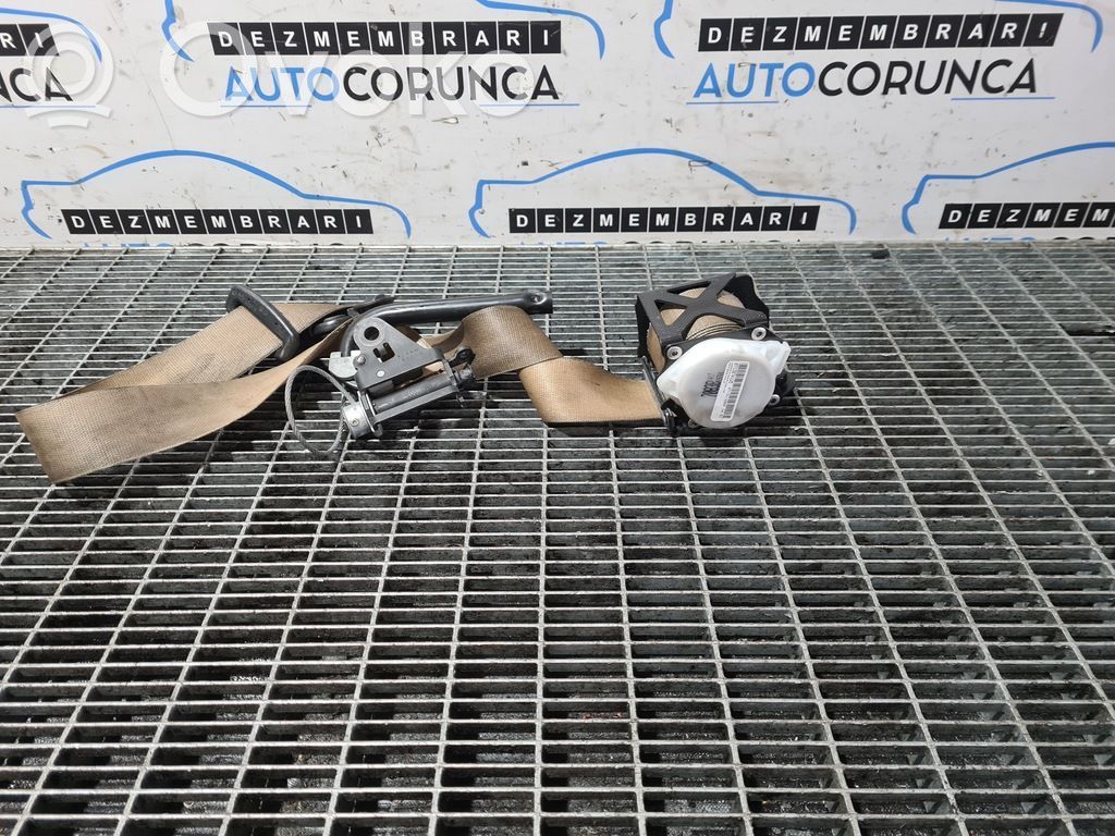 BMW X6 E71 Front seatbelt 