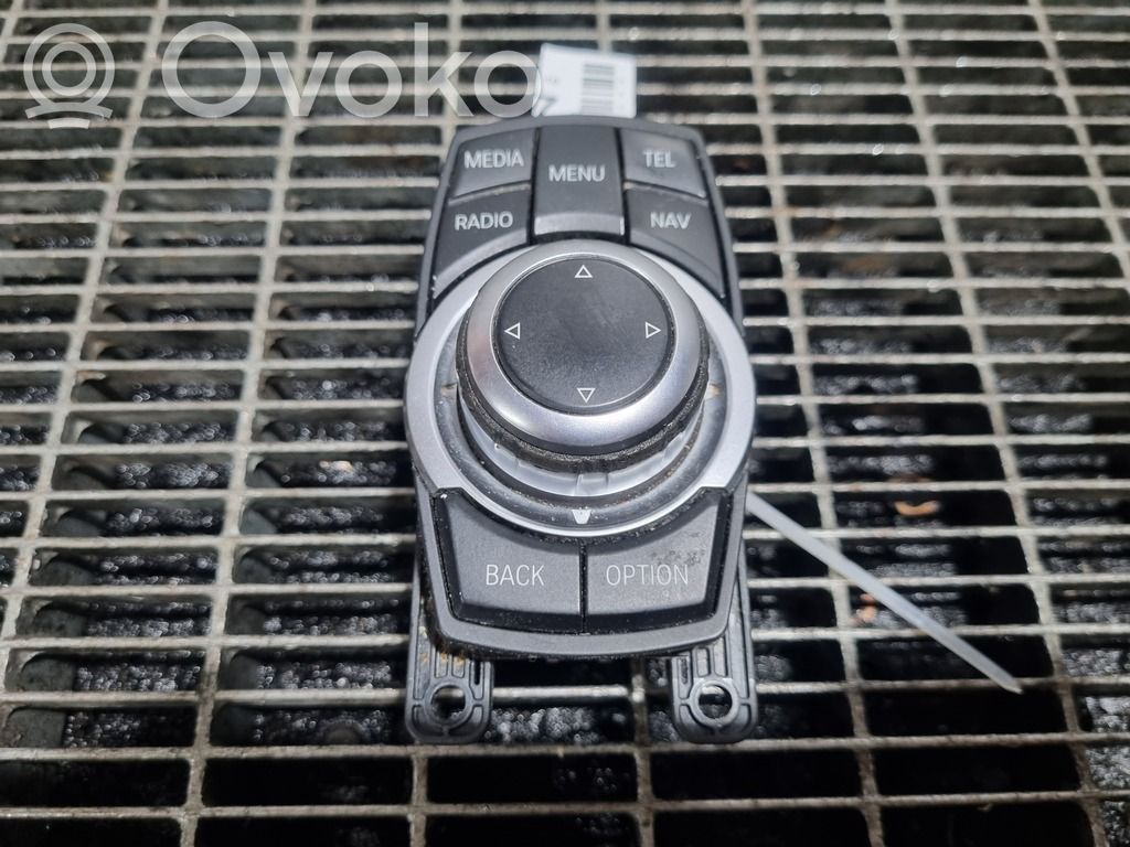BMW X3 F25 Passenger airbag on/off switch 