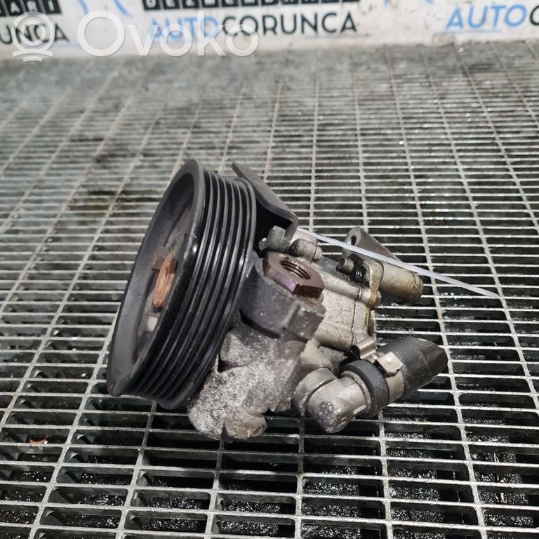 BMW X3 E83 Servopumpe 