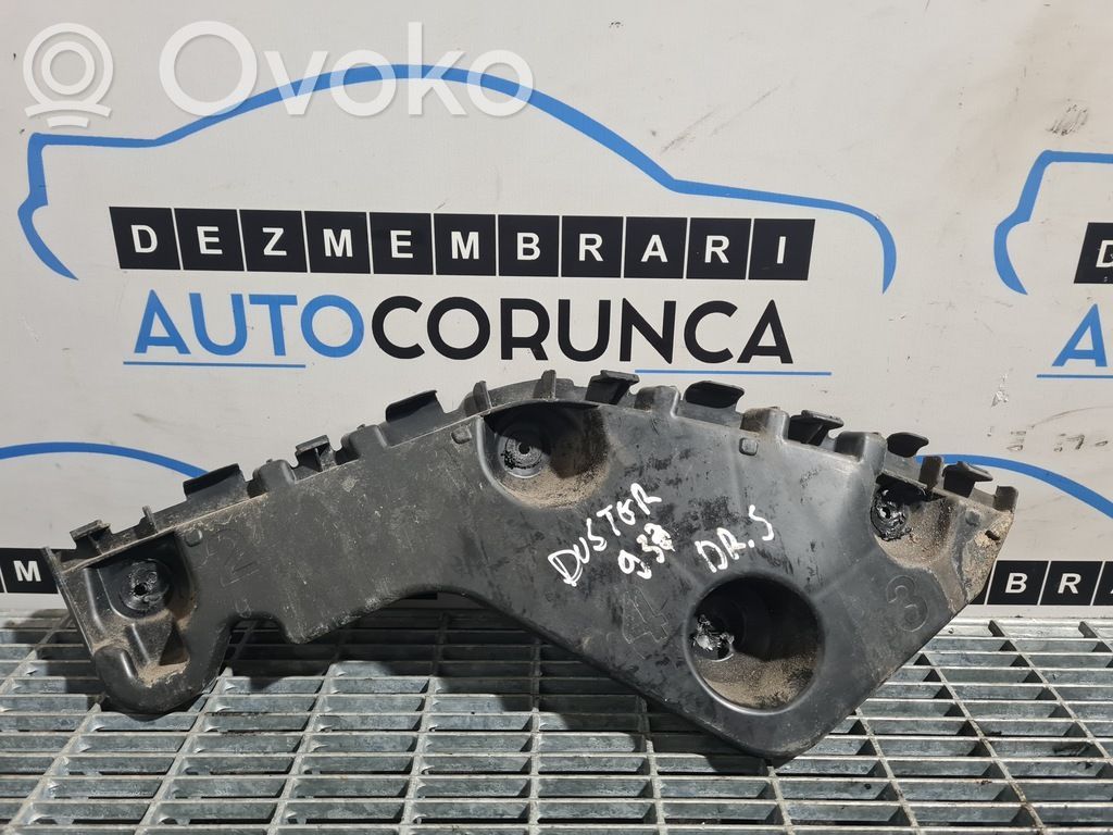 Rear bumper mounting bracket