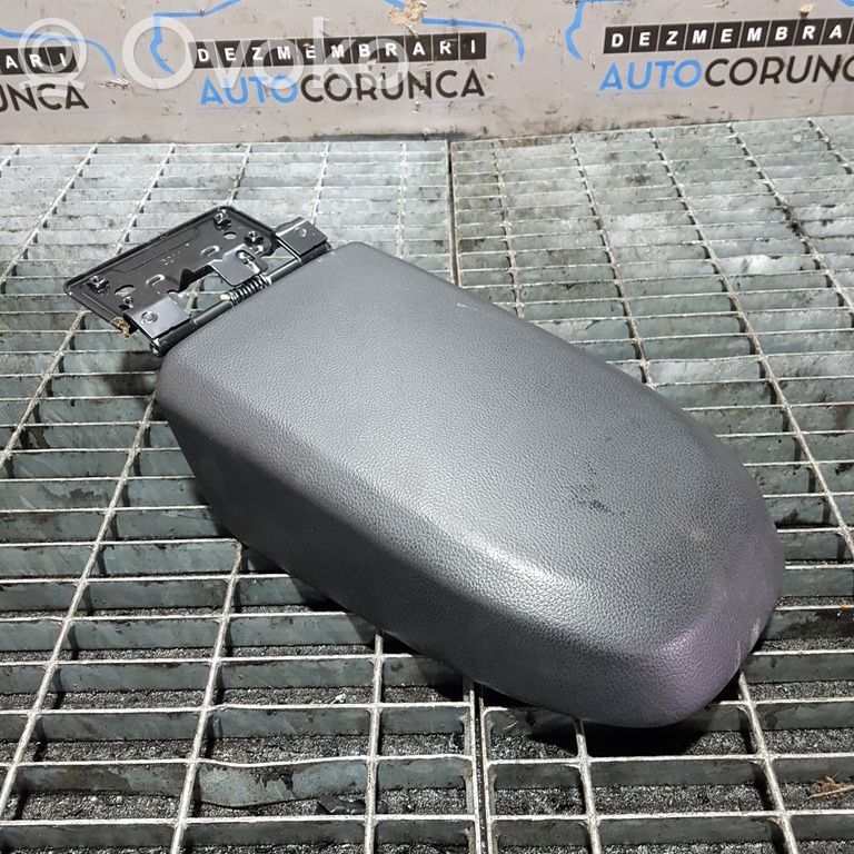 Ford Kuga I Armrest 