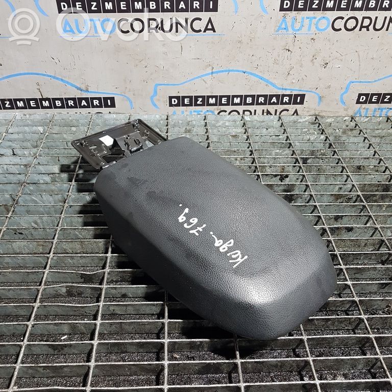 Ford Kuga I Armrest 