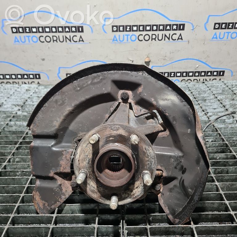 Front wheel hub