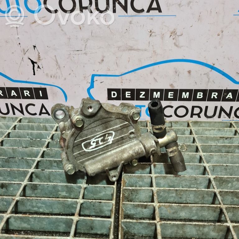 Mitsubishi Outlander Bomba de vacío 