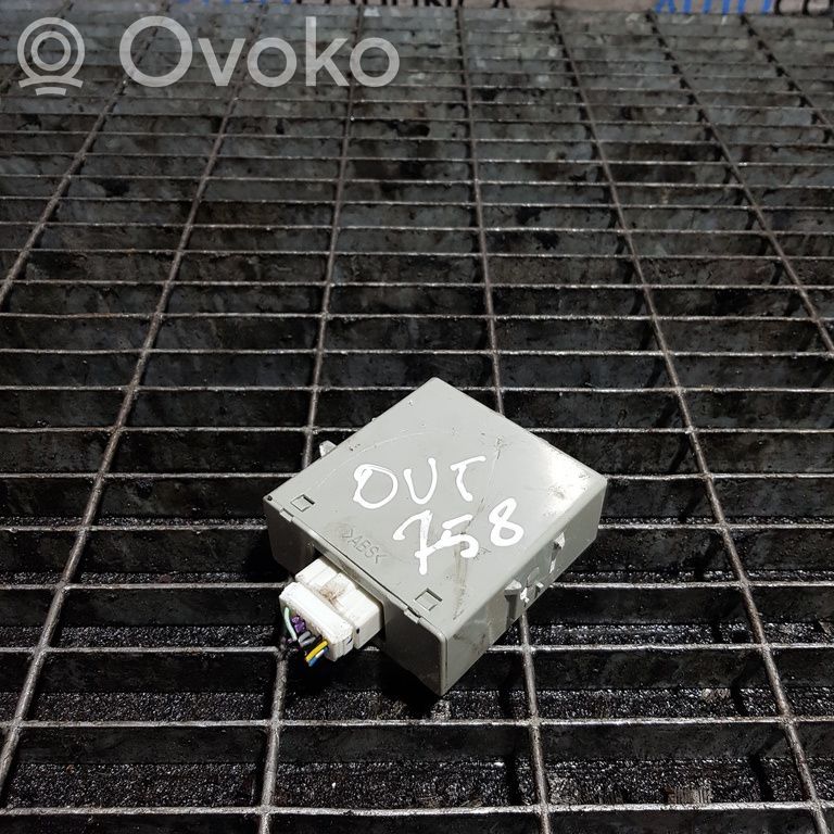 Autres unités de commande / modules   8631A057,F0021C0133