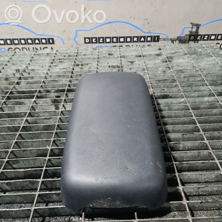 Mitsubishi Outlander Armrest 