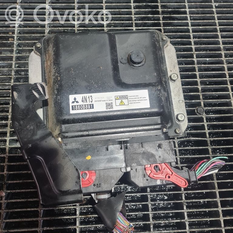 Engine control unit/module ECU   1860B891