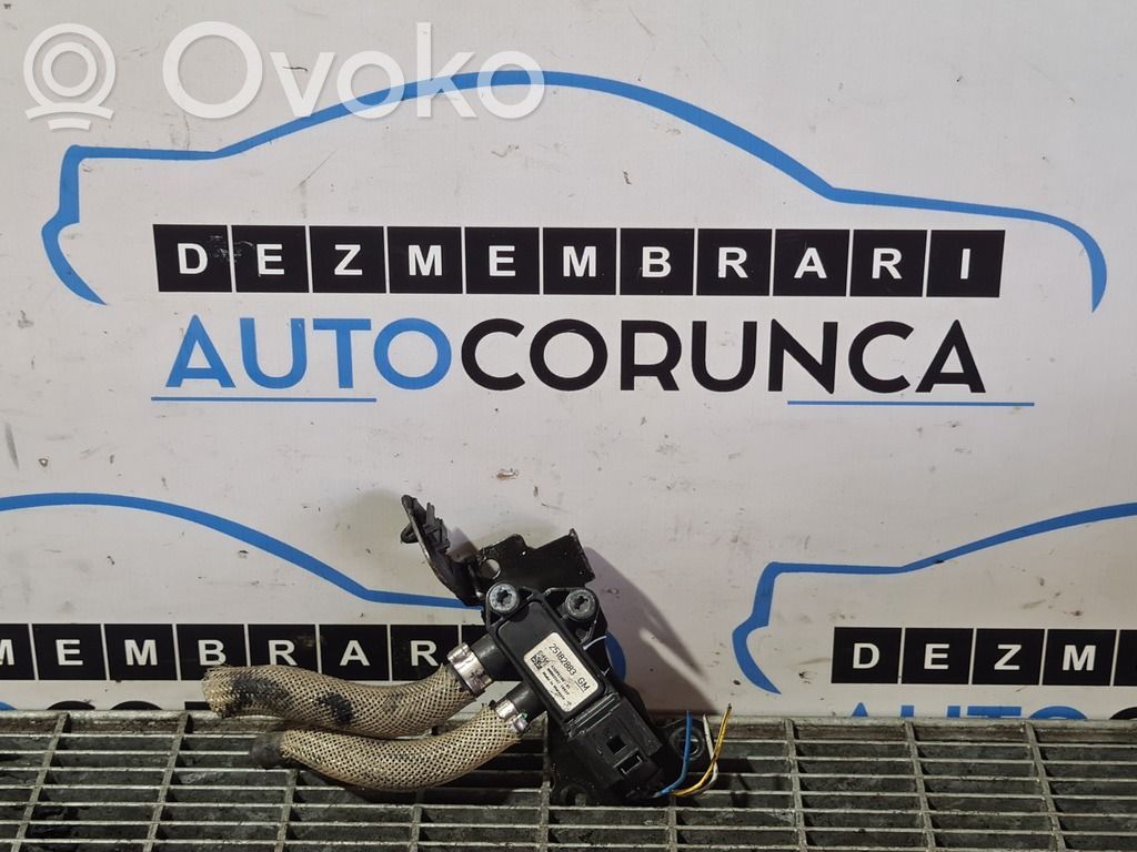 Opel Antara Czujnik 