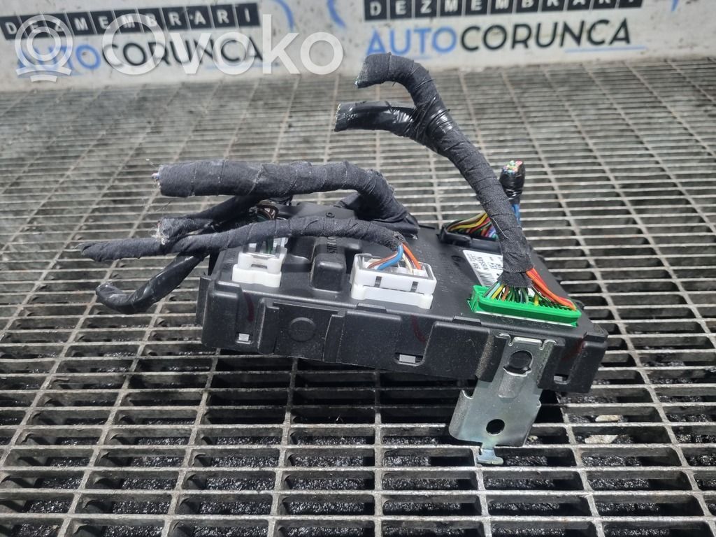 Other control units/modules   284B1JY00A