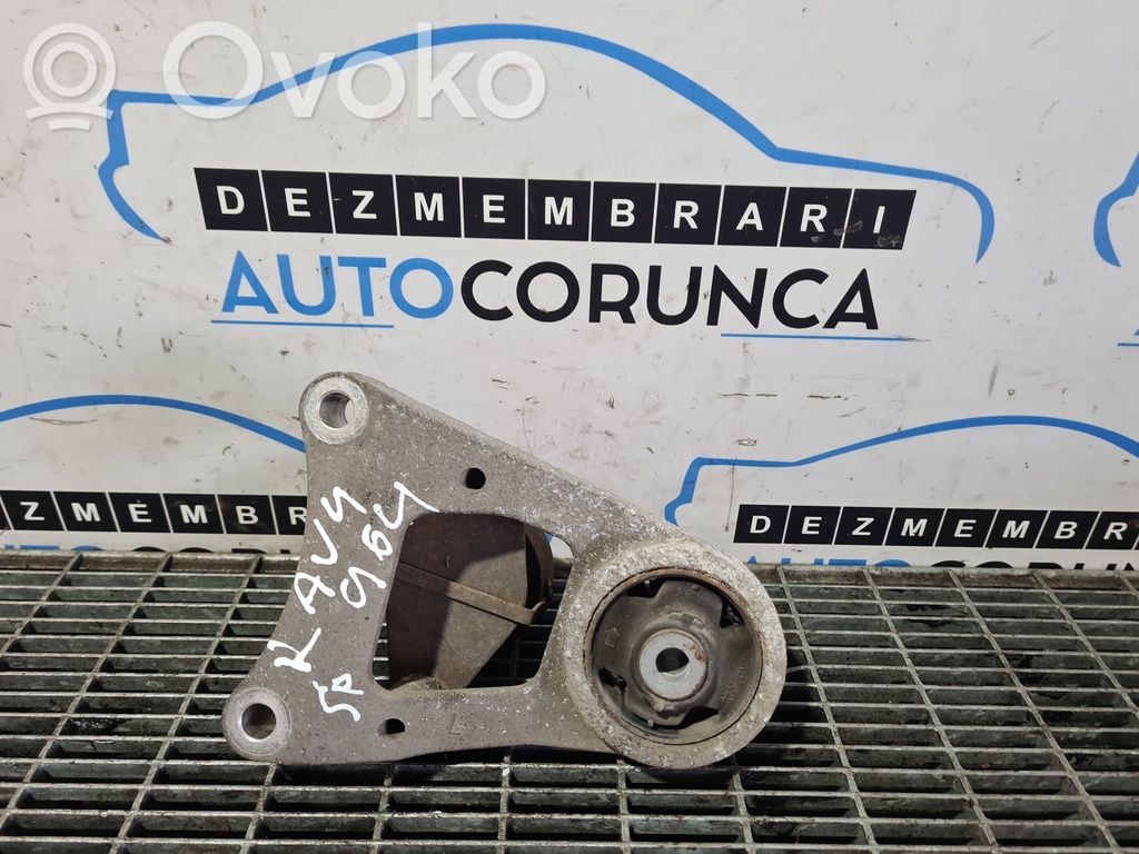 Toyota RAV 4 (XA30) Łapa / Mocowanie silnika 