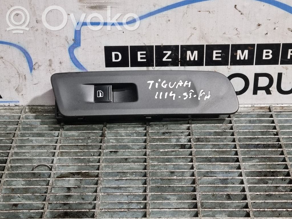 Volkswagen Tiguan Multifunctional control switch/knob 