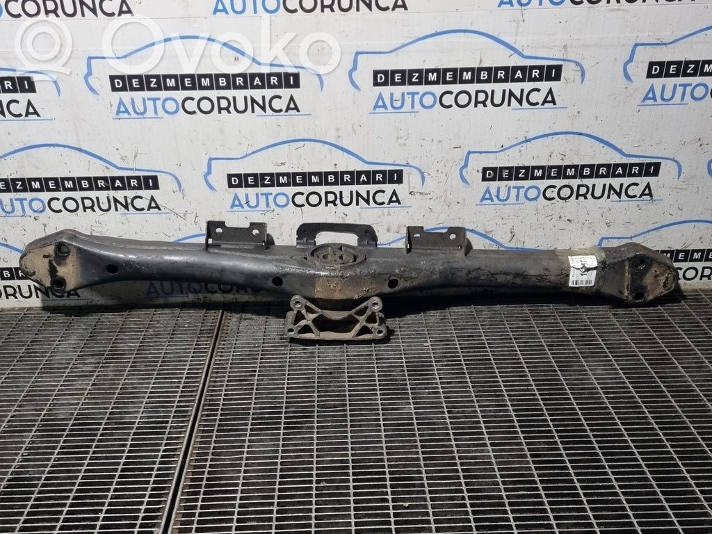Volkswagen Touareg I Front bumper cross member 