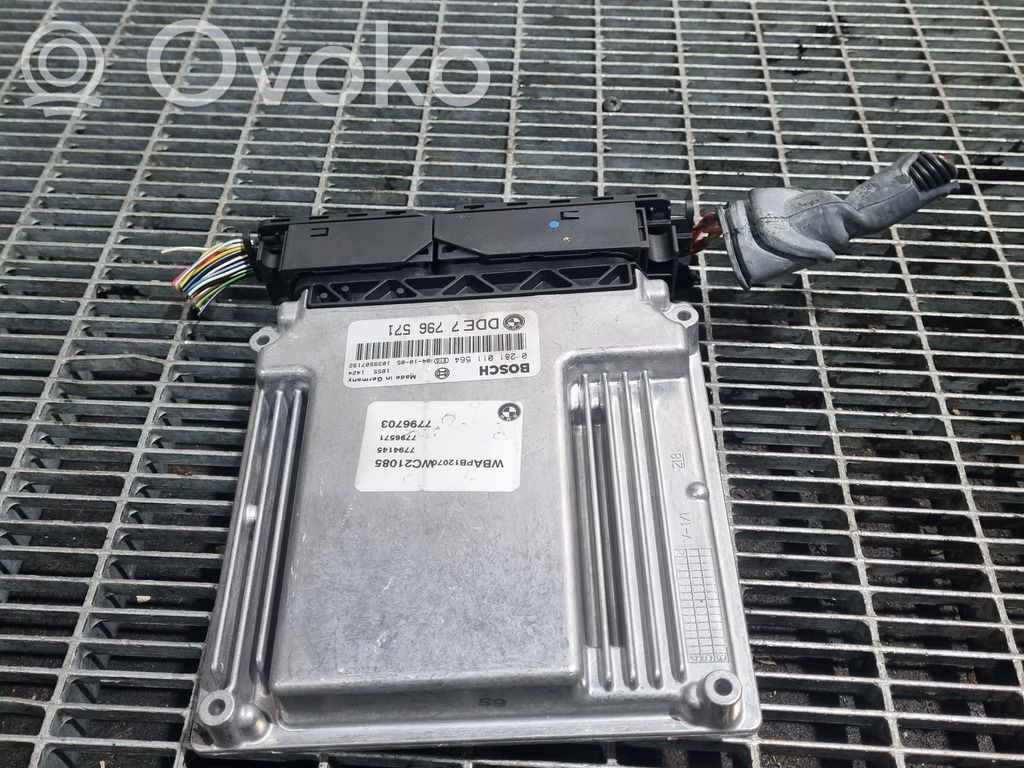 BMW X3 E83 Komputer / Sterownik ECU silnika 