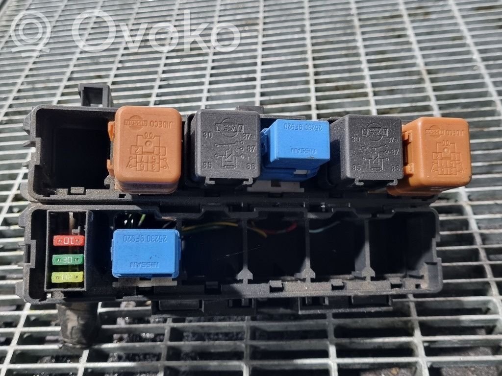 Nissan Pathfinder R51 Fuse box set 