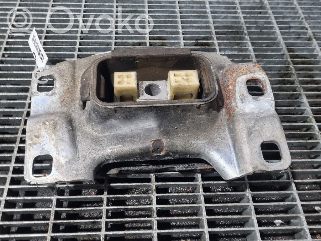 Engine mounting bracket   MOTORSTANGA