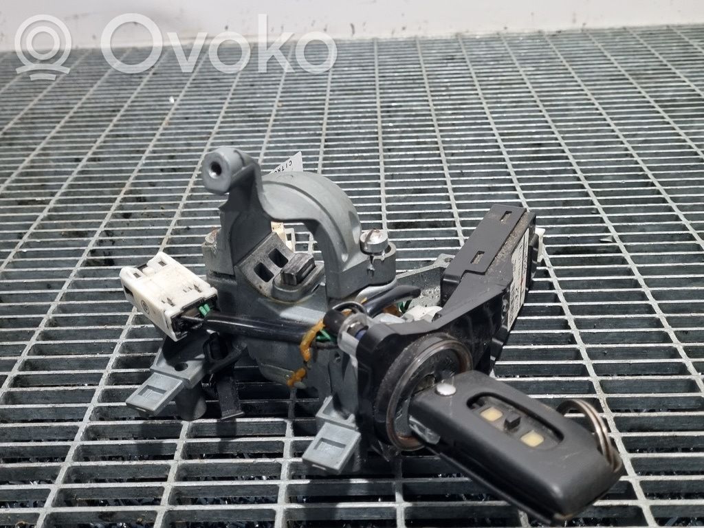 Virtalukko   8670A039
